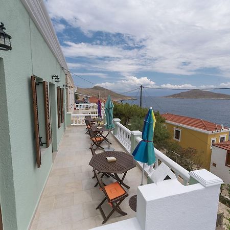 Roulas Apartments Chalki Town Exteriör bild